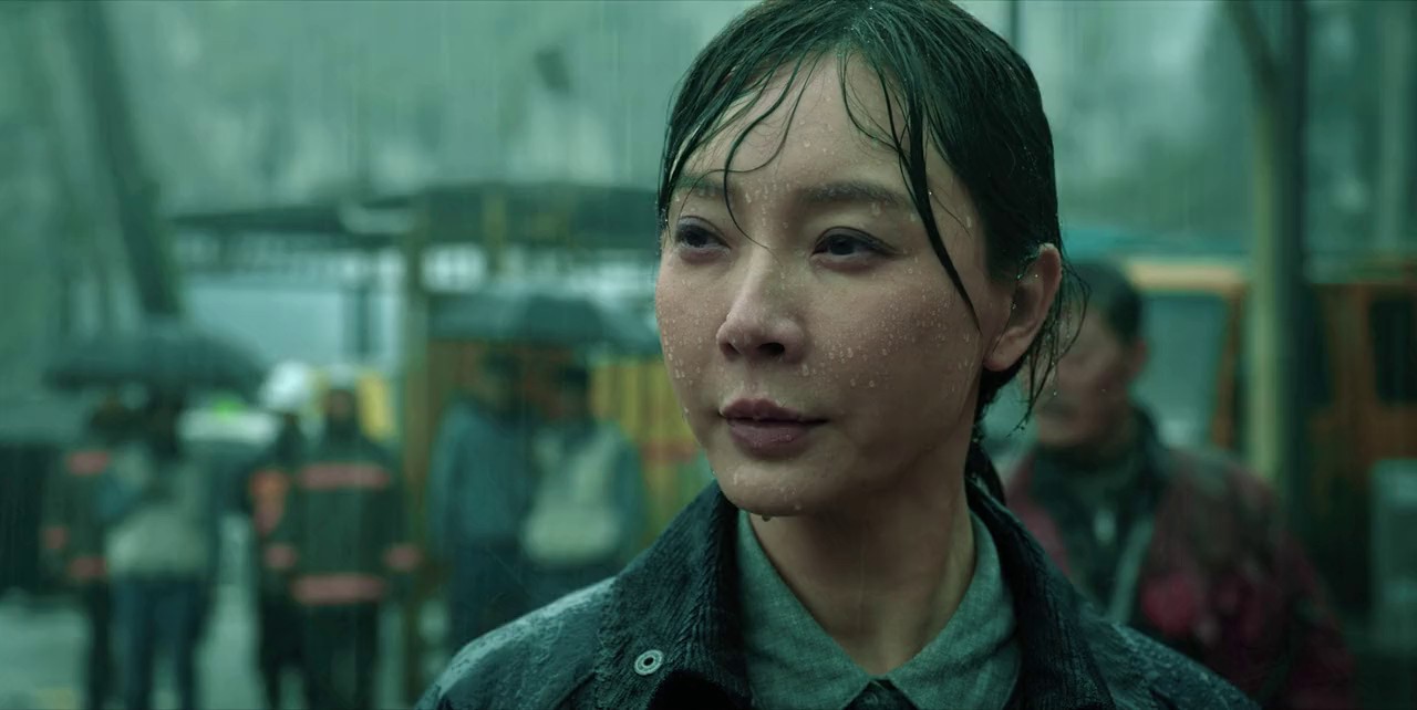 Cloudy Mountain (2021) BluRay Hindi + Ta Te Ch 720p x264 AVC DDP 5.1 ESub.mkv.0003